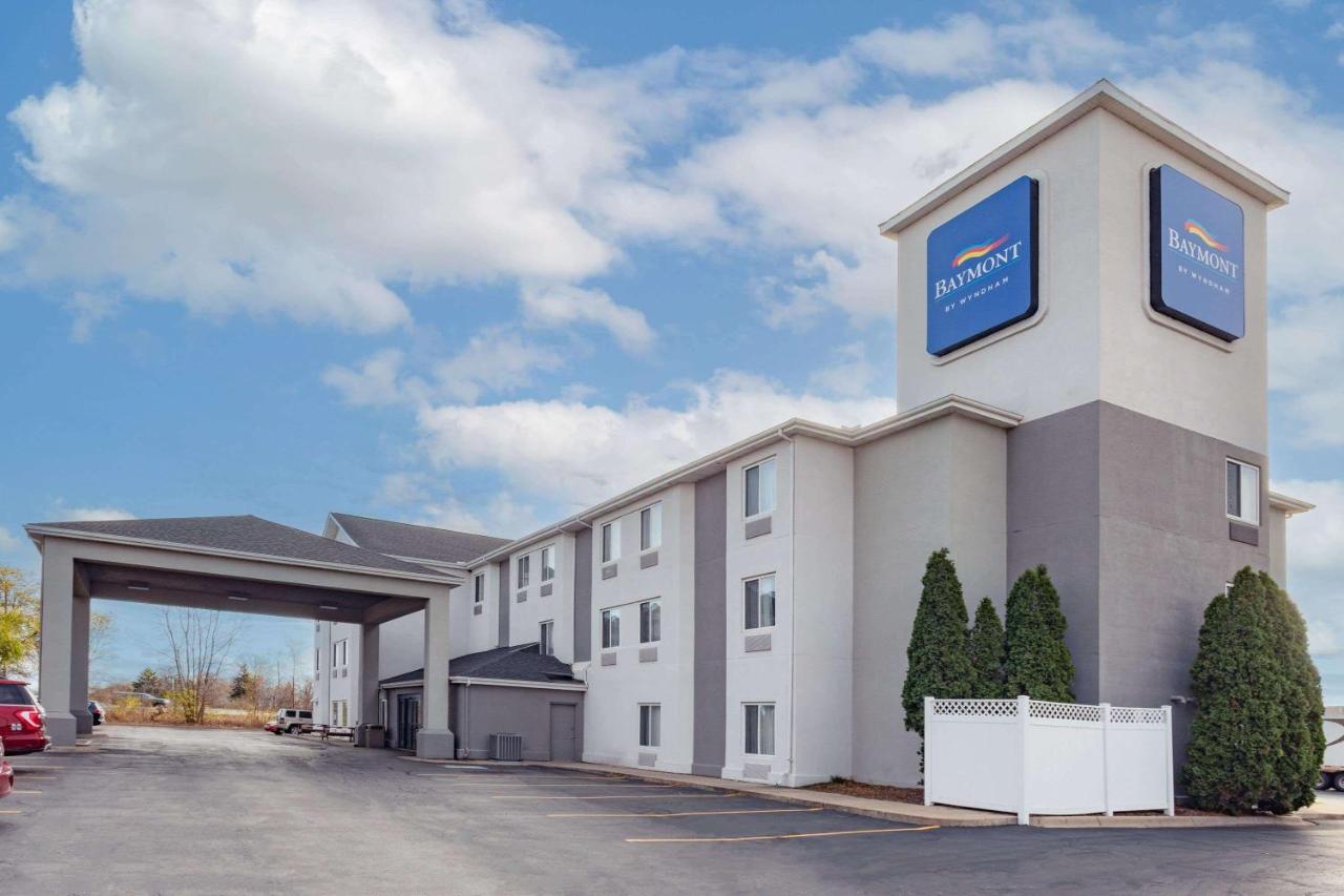 Baymont By Wyndham Milan Hotel Kültér fotó